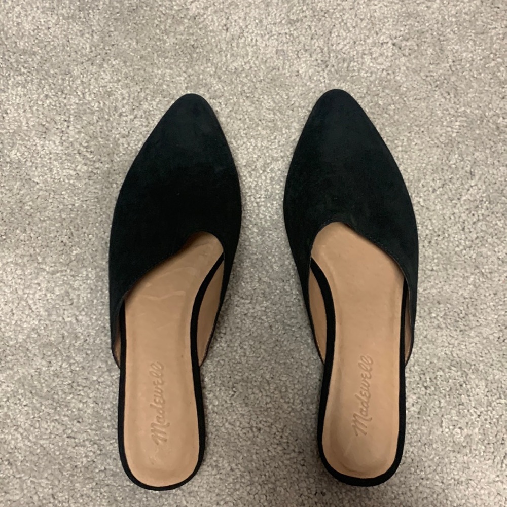 Never worn - Madewell black velvet mule size 8